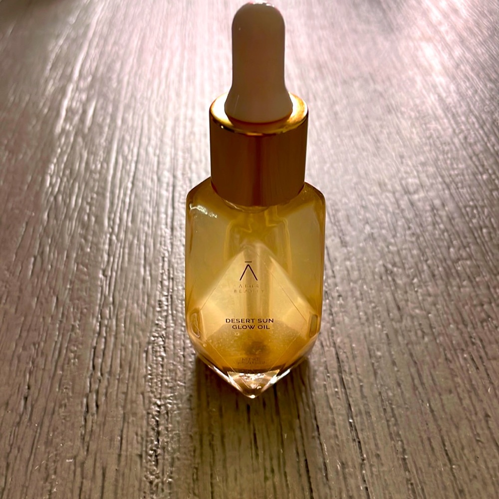 Athr beauty desert sun glow oil